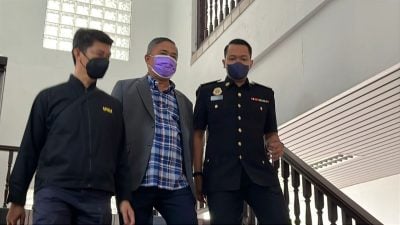 甲青年体育局长 被控受贿逾13万令吉