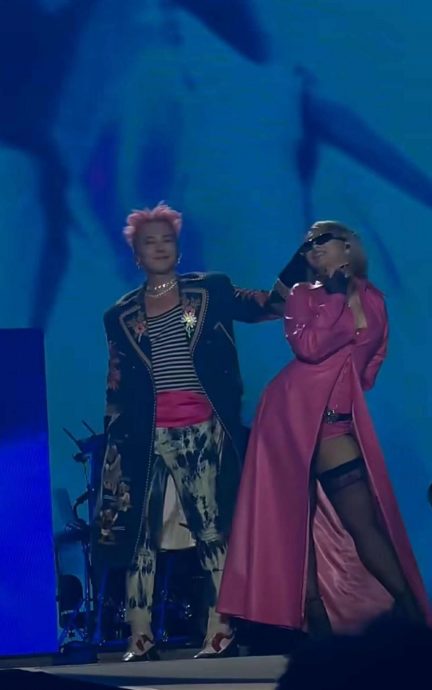 GD时隔1个月辟谣恋情 与Sana真实关系曝光