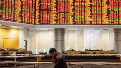 马股半天跌4.06点 能源和种植指数齐飙升