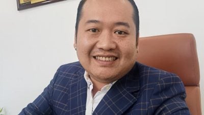 38岁导游带团要飞海南岛 搭巴士往隆国际机场途中睡死