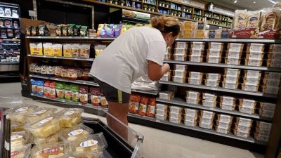 美国5月通胀2.4%低预期  联储局降息几率升