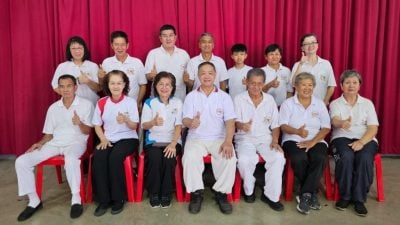 賴昇枰訪黃氏太極立卑分會     改進學員太極拳功法