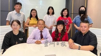 亲子互动留美好回忆  蛋糕装饰赛邀报名