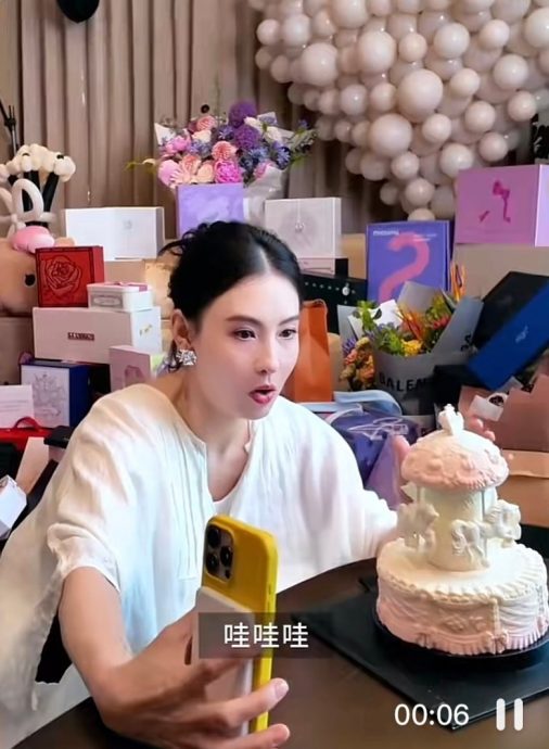 Lucas送生日惊喜“出事” 张柏芝意外被甜到