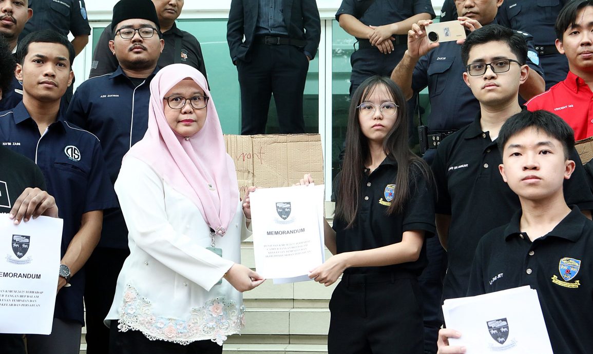 MANDIRI谴责马大封锁集会权论坛，促尊重学术与言论自由／实习生晓悦