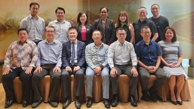 拟接洽东盟大中华区电商贸协   MCBEA：商建区域合作联盟