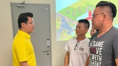 陈超耀拨款30万．公共公园食肆建雨盖