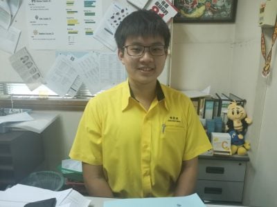 谢家洪：开销让他们喘不过气 . M40也面对经济压力