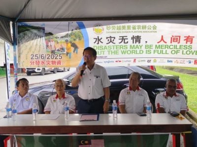 林仕伟盼政府正视问题 . 农业面临许多挑战