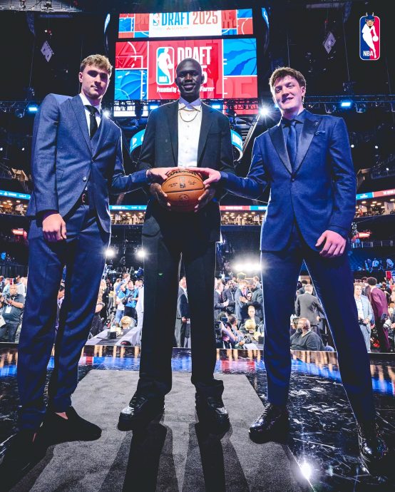 NBA选秀大会| 勇士得52和56顺位 锋线新星图希受瞩目