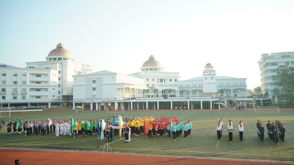 NS年轻人（主文）：振中二校运动会 奋勇争先 青春飞扬