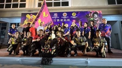 杨日燕：各省狮队同台竞技 展现传统狮艺独特魅力