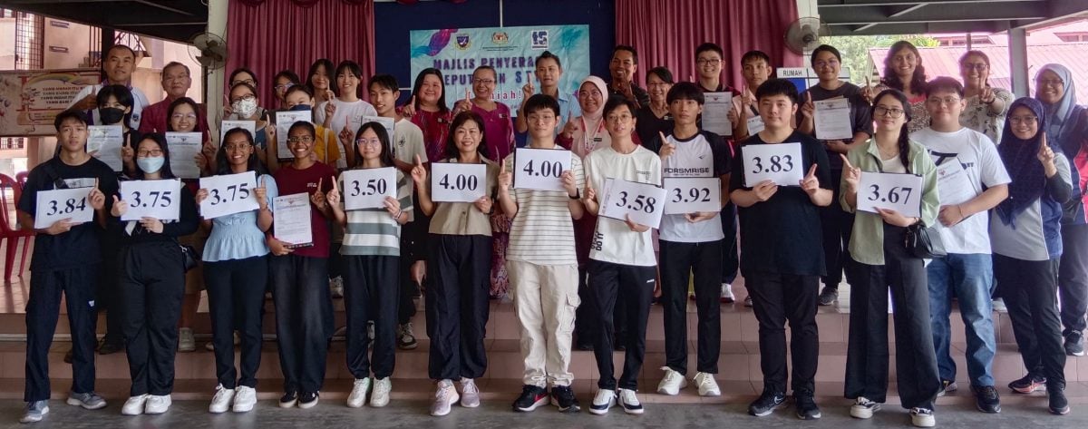 STPM放榜|万中100%及格率2人满分 校长：选科考量工作出路