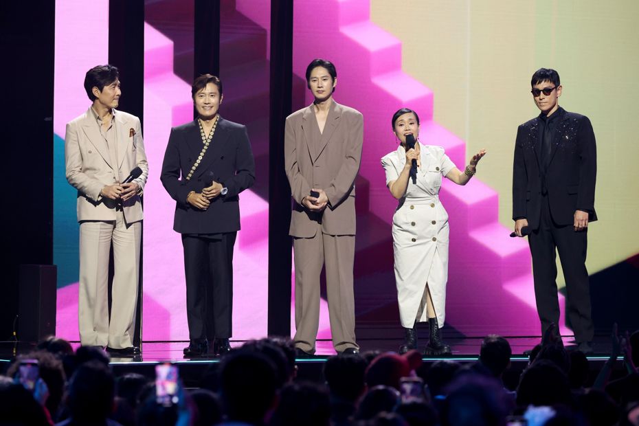 T.O.P甩骂名现身美国宣传《鱿鱼3》 李政宰曝：新关卡不善良