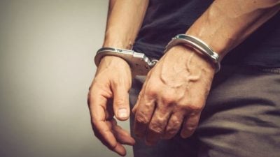 移民局突击取缔夜店 逮捕188男女非法移民
