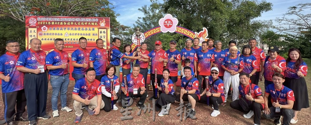 (全国版)吴添泉吁政府立法管制博物院须尊重各族对国家的贡献