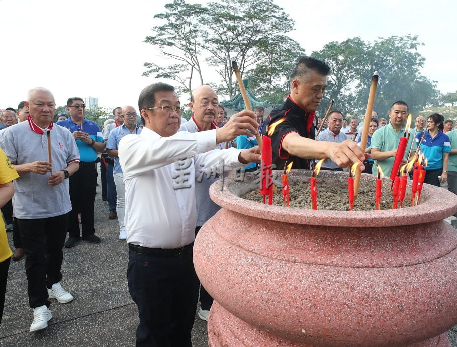 大埔乡土与水千里送来埋茶阳会馆总坟