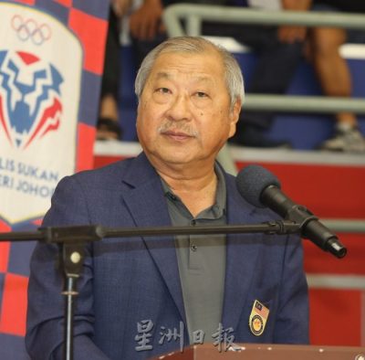 (已签发)全国:U17全国篮赛〡翁哈菲兹:寻篮球界代表人物 委柔州体育大使