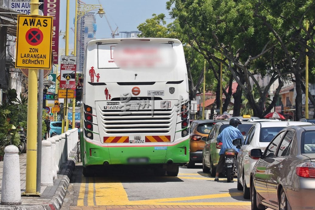 封面主文(大北马)槟5个路段停车禁等候昨日开始执法