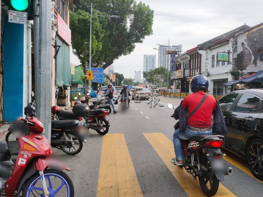 封面主文(大北马)槟5个路段停车禁等候昨日开始执法