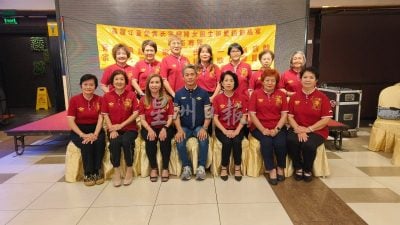 霹江夏堂黄氏宗祠 6.8办双亲节晚宴弘孝道