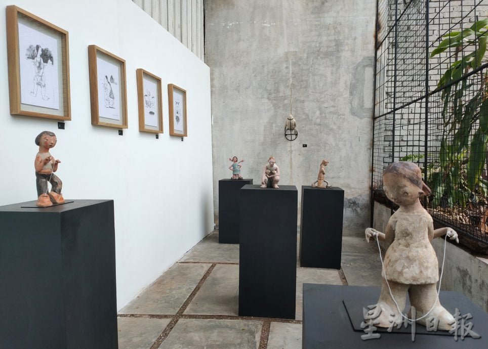 邓文建“Who Among Us”个展