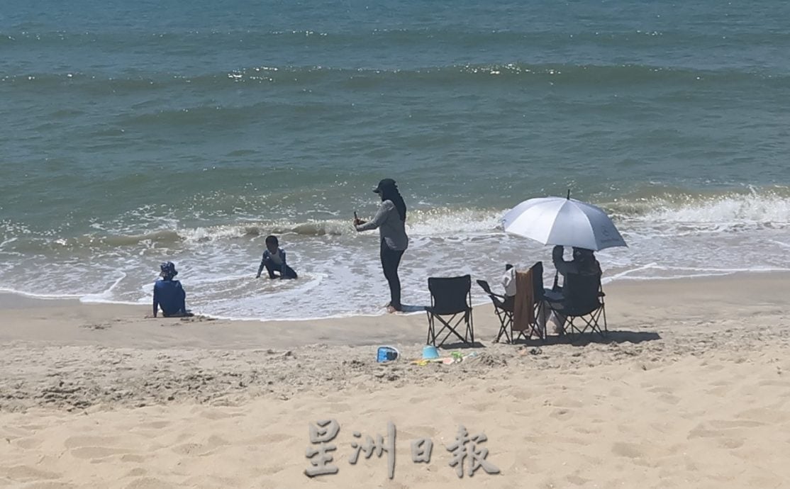 东::连假效应带动旅游热潮,关丹美景美食吸客,游客呼吁维持餐饮亲民价格。