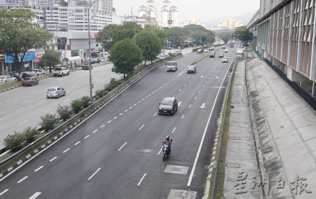 赖俊权有关铺路工程/5图