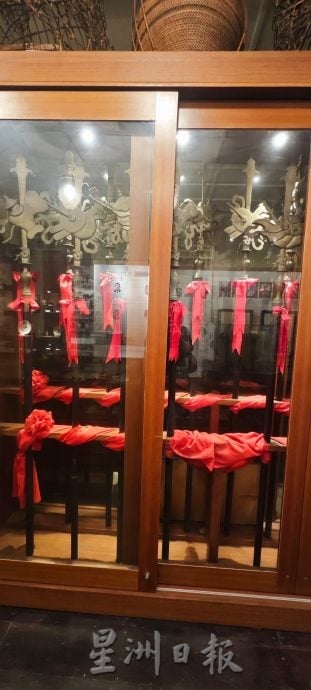 **已签发**柔:封面:这些人,那些事〡新山原来有“甘榜亚福”?!广肇会馆记华社发展轨迹