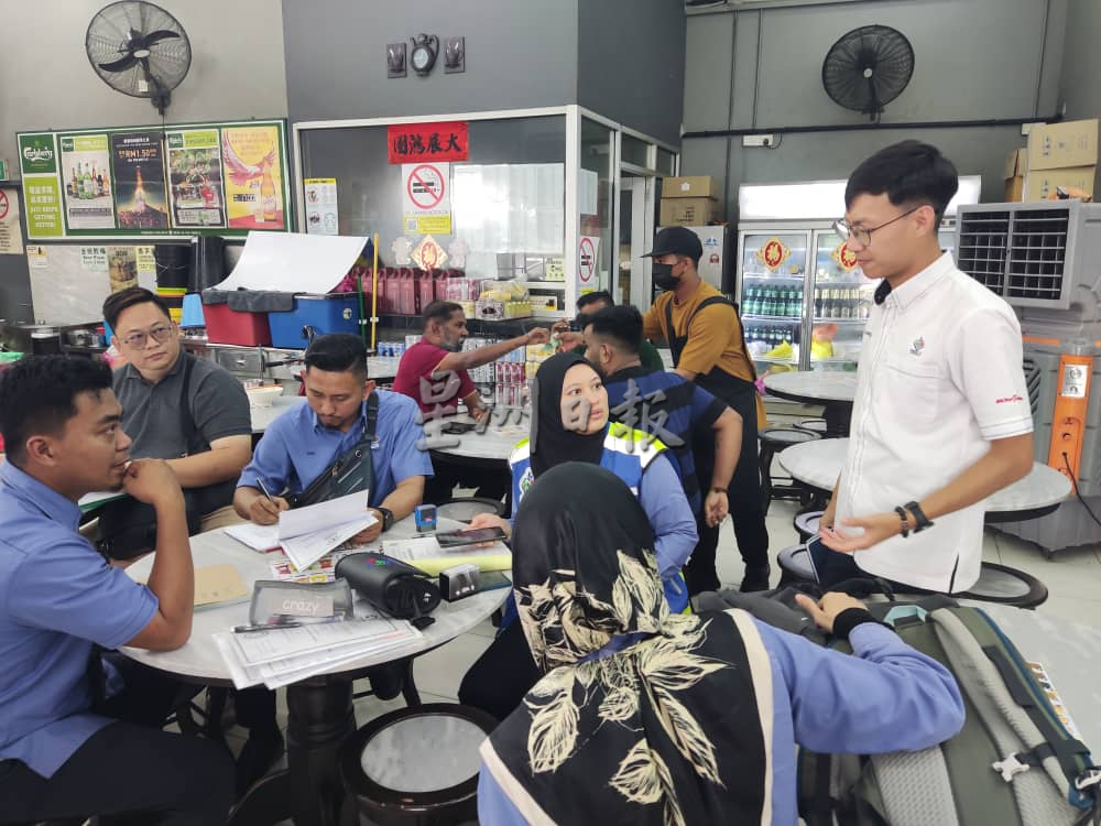 大都会/ME02头/梳邦再也市政厅突击检查沙登岭第10区食肆/2图