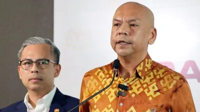 阿米占：搞政治就别玻璃心 魏家祥引用错法律