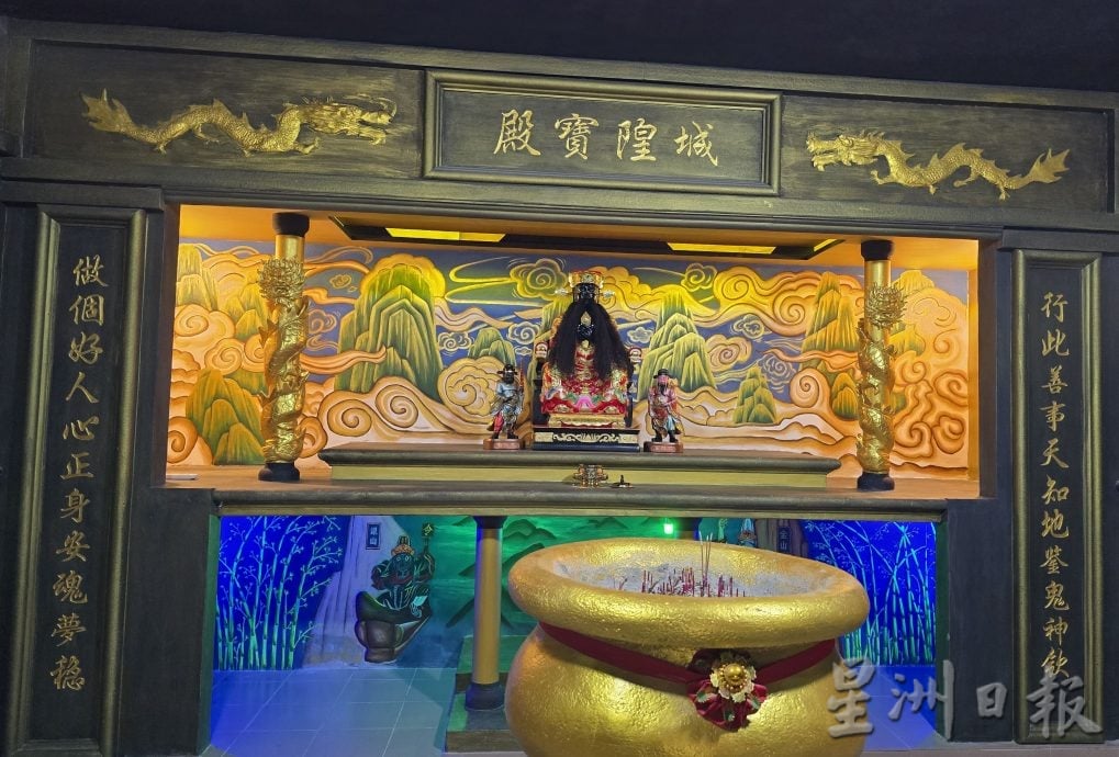 （古城第二版主文）《庙堂之旅》─打坡能宁新村天仙宫仙气缭绕 善信登天坛祈福转运