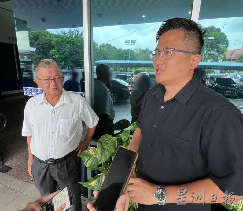 (古城第六版主文)马六甲姑苏厨业慎兴行茶酒楼公会及马六甲咖啡商行代表与甲州国内贸易与生活成本局交流