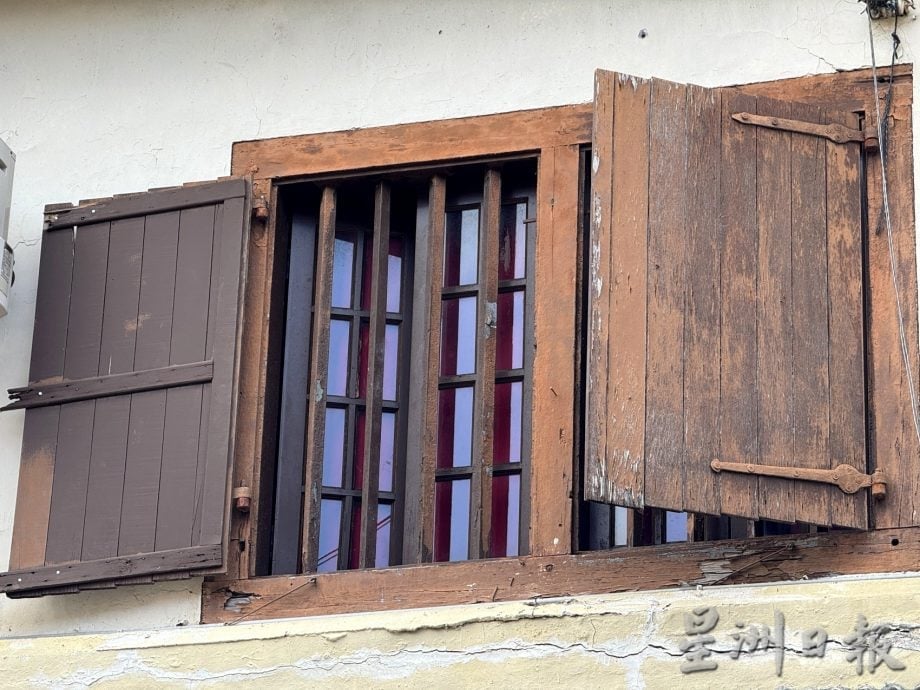 （古城封底主文）《用眼睛去旅游》：海山街