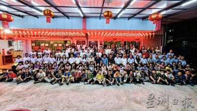 振圣阁第一届小学生生活营开幕 黄文盛：学习不同人生价值观
