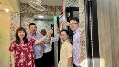 设在七条路巴刹内  槟首个智能公厕启用