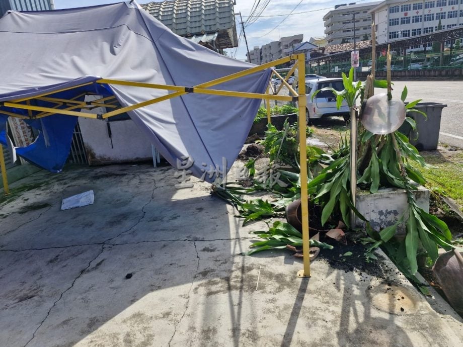 男子涉破门行窃爬屋顶逃   警方联合消拯员追捕