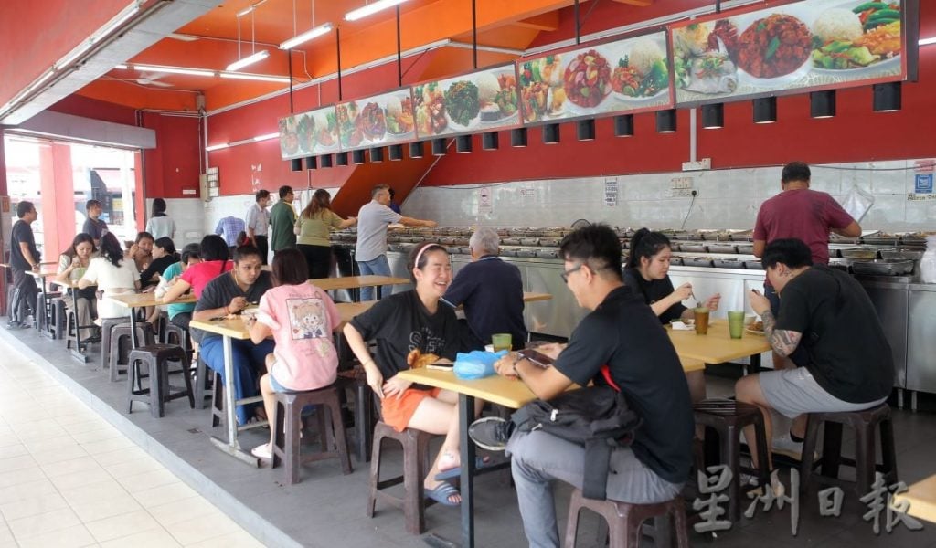 霹：请签网／封面主文／杂饭食材涨价 担心顾客嫌贵 业者节制调价