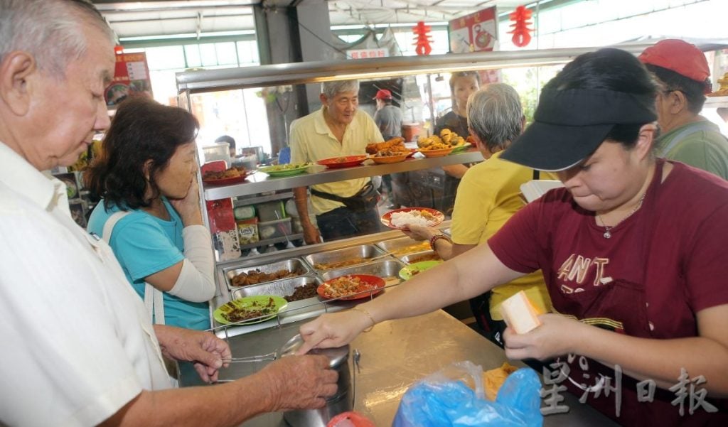 霹:请签网/封面主文/杂饭食材涨价 担心顾客嫌贵 业者节制调价