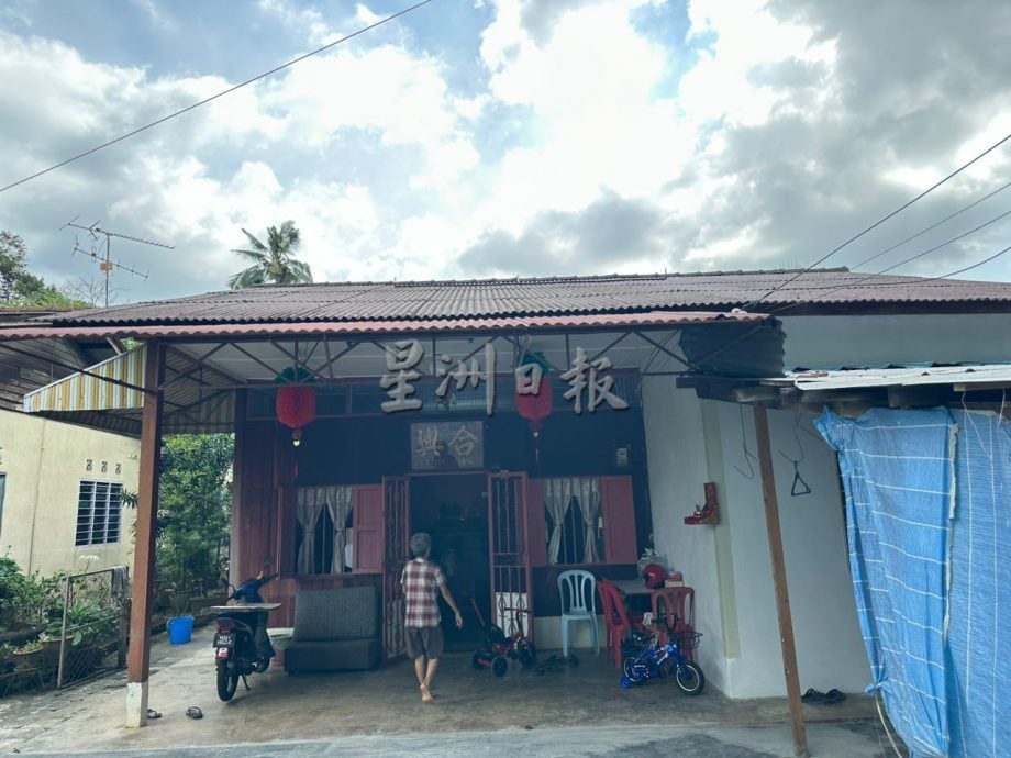甘榜普劳木屋局部维修工程已竣工