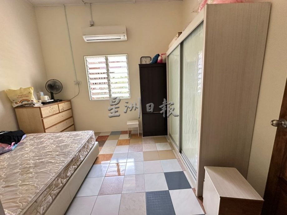 甘榜普劳木屋局部维修工程已竣工