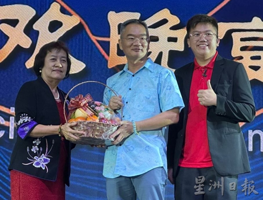 邱培栋吁政府后座议员必须要有团结精神