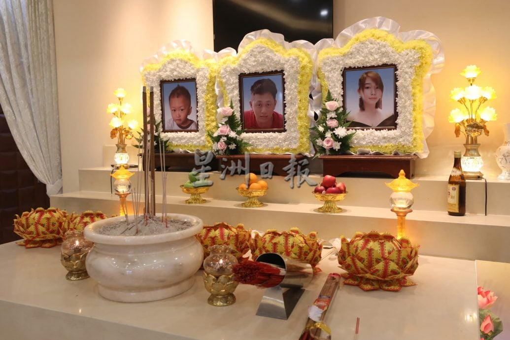 快艇翻覆5死｜颜宏达一家三口明举殡 颜良雄：侄儿去年创业卖鱼饵