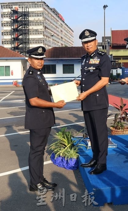 东:已签发:彭亨总警长拿督斯里耶哈也指出,警方派遣约350名警力,维护参与“2025年东盟议会联盟(AIPA)危险药物咨询理事会会议(AIPACODD)”人员的安保工作