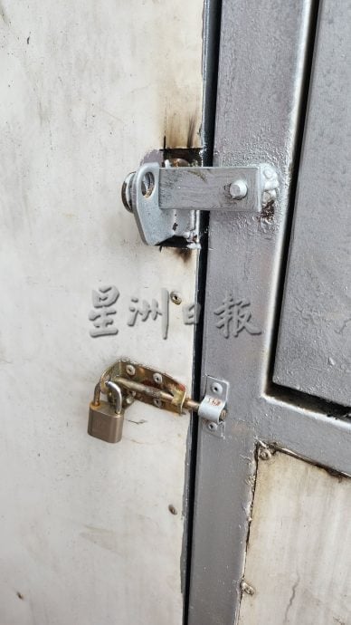 供星洲网:漏水!生锈!设施被偷!市政厅紧急维修中!罗白MyKiosk销售亭最快6月15日后才开档