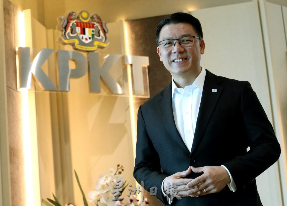 快发布//倪可敏建议：首购族将可获10至15%折扣！