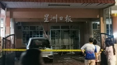午夜惊魂 双層排屋被掷威力强大爆炸物 2公里外也听到