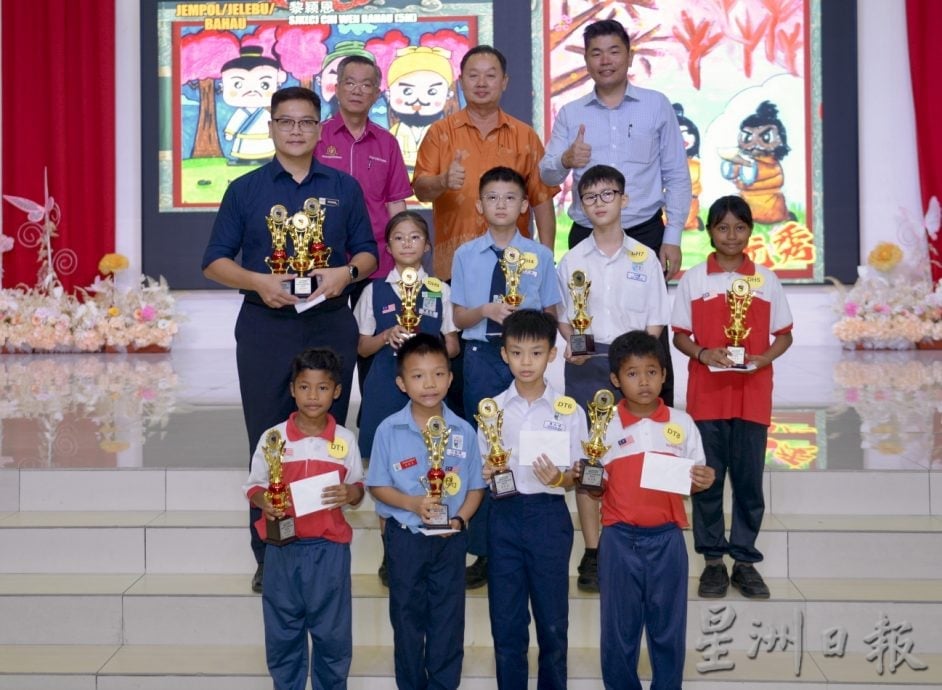 ns芦骨：全森82所华小超过1万6000小学生同时参加关公创意填色绘画赛