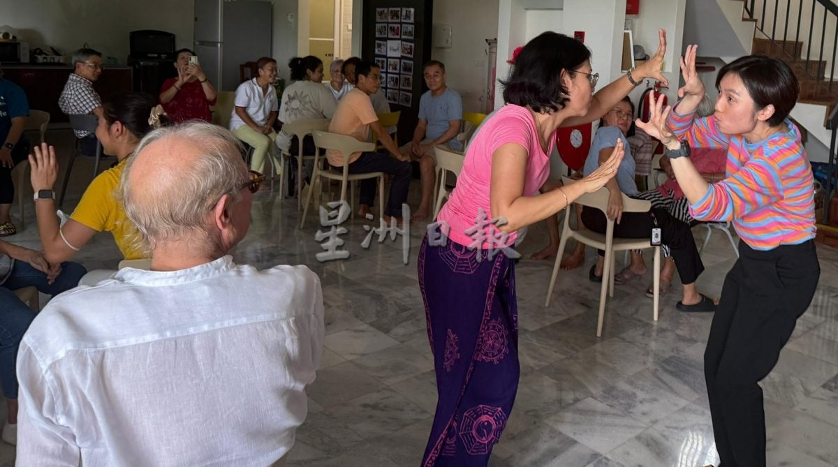 VIP文（大北马）峇眼专科医院乐龄日托中心化身“被遗忘的珍珠咖啡馆”