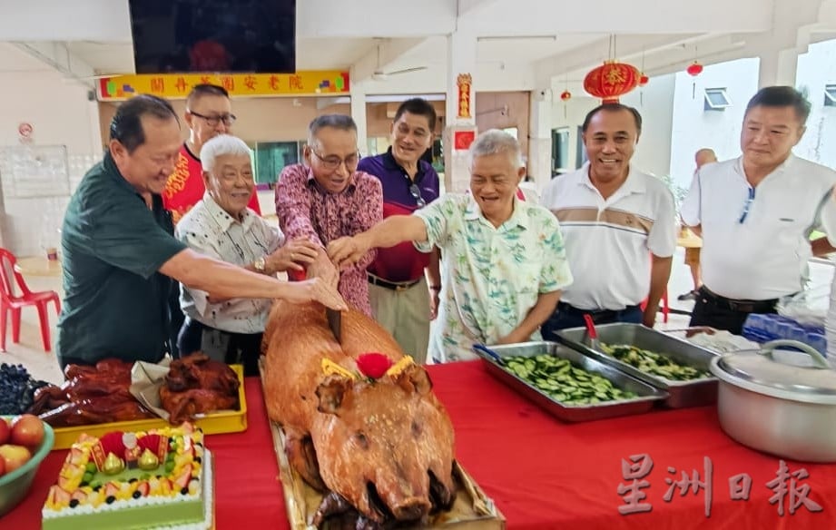 东：已签发：大马刘氏总会副总会长拿督刘春呼吁政府，豁免进口水果5%销售与服务税（SST）的举措